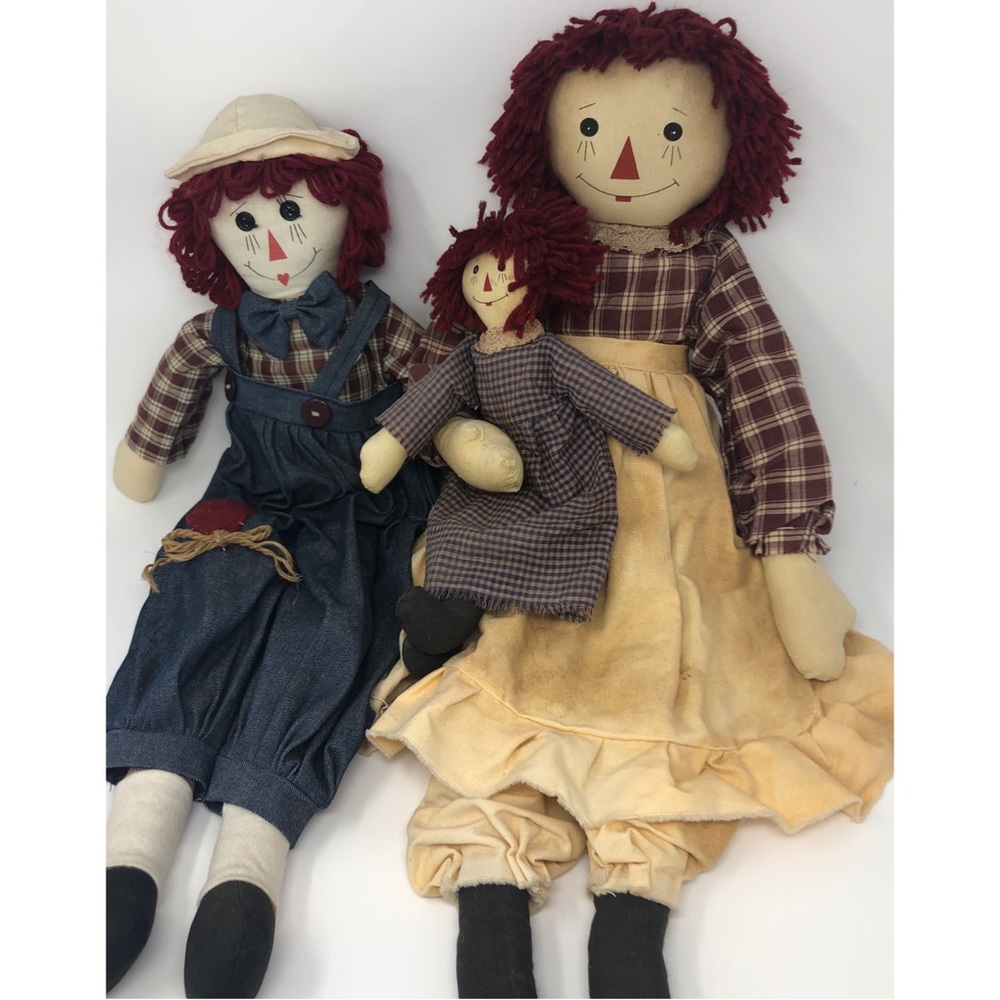 Primitive Raggedy Ann & Raggedy Andy Fabric Dolls